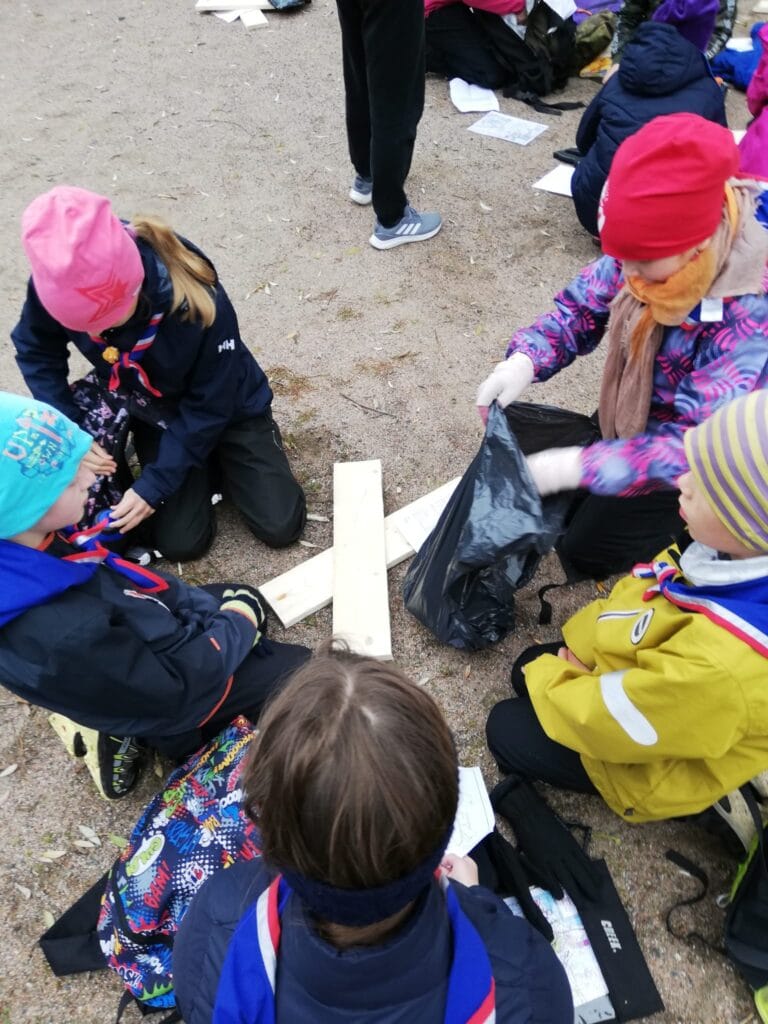 Wanajan Ilveksen seikkailijaryhmät kilpailivat menestyksekkäästi - Lue lisää